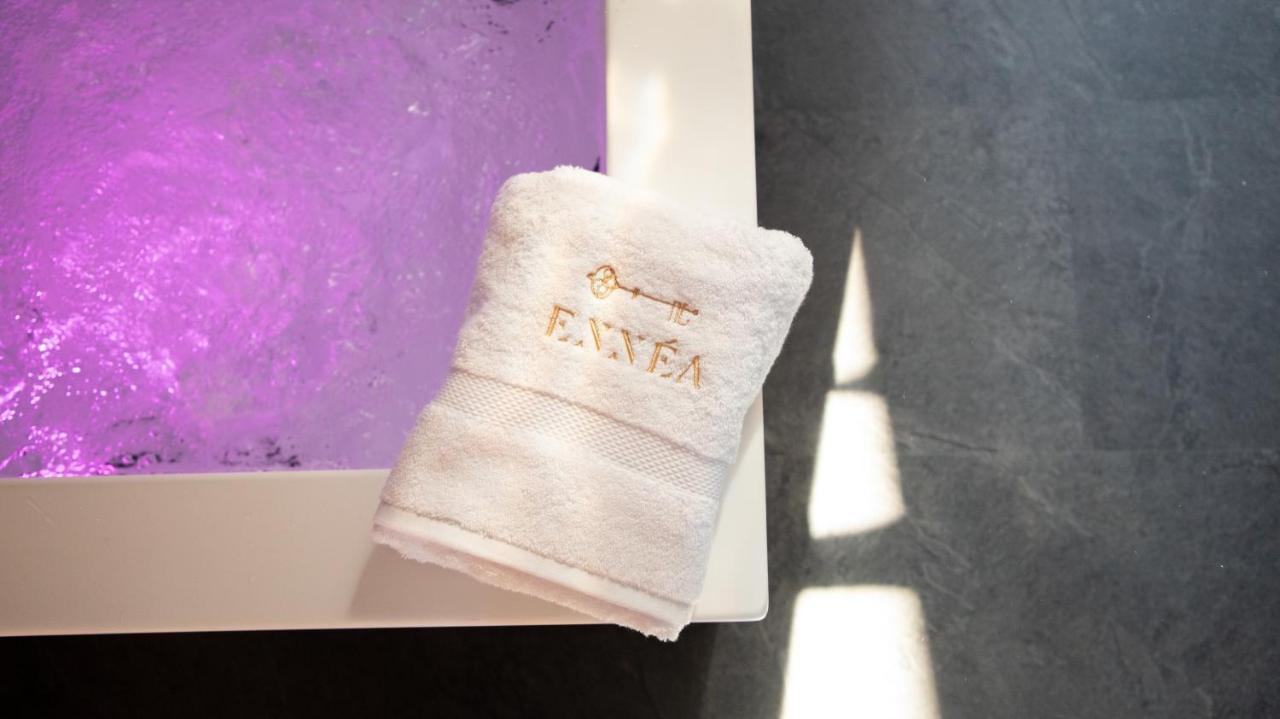 Ennea - Jacuzzi & Luxury Suites (Adults Only) Perpignan Exterior foto